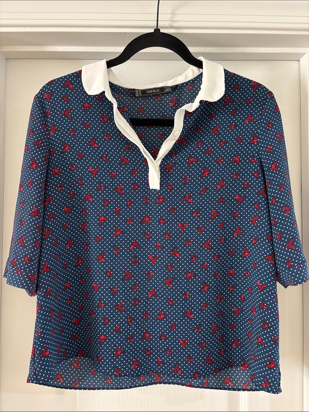 Zara Navy Blue Button-Down Blouse with White Collar and Red Sail Print